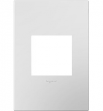 Legrand AWP1G2PW4 - adorne? Powder White One-Gang Screwless Wall Plate with Microban?